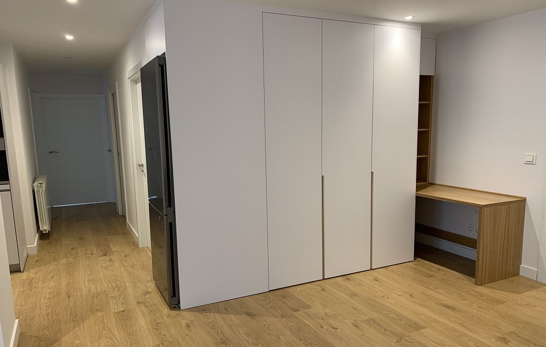 Diseño A24 - armario funcional para recibidor, entrada..