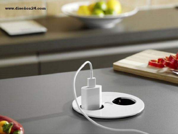enchufe-encimera-superficie-precio