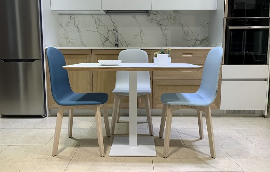 mesas-sillas-ruedas-adecuadas