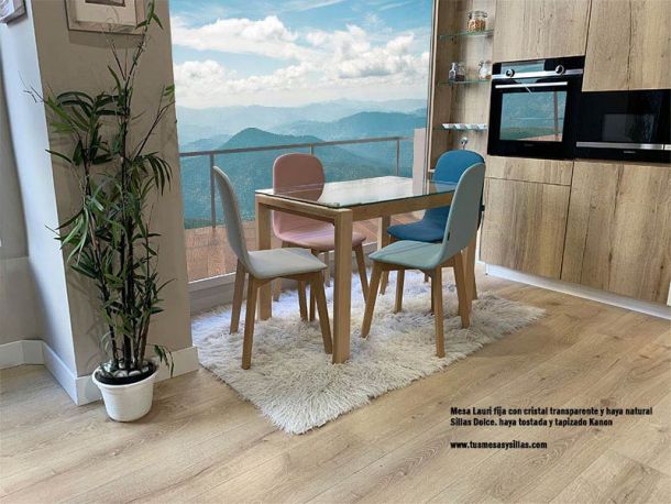 sillas-tapizadas-rosas-azules-mostaza